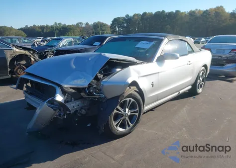 2013 Ford Mustang V6 Premium from USA, damaged, VIN 1ZVBP8EM0D5269958